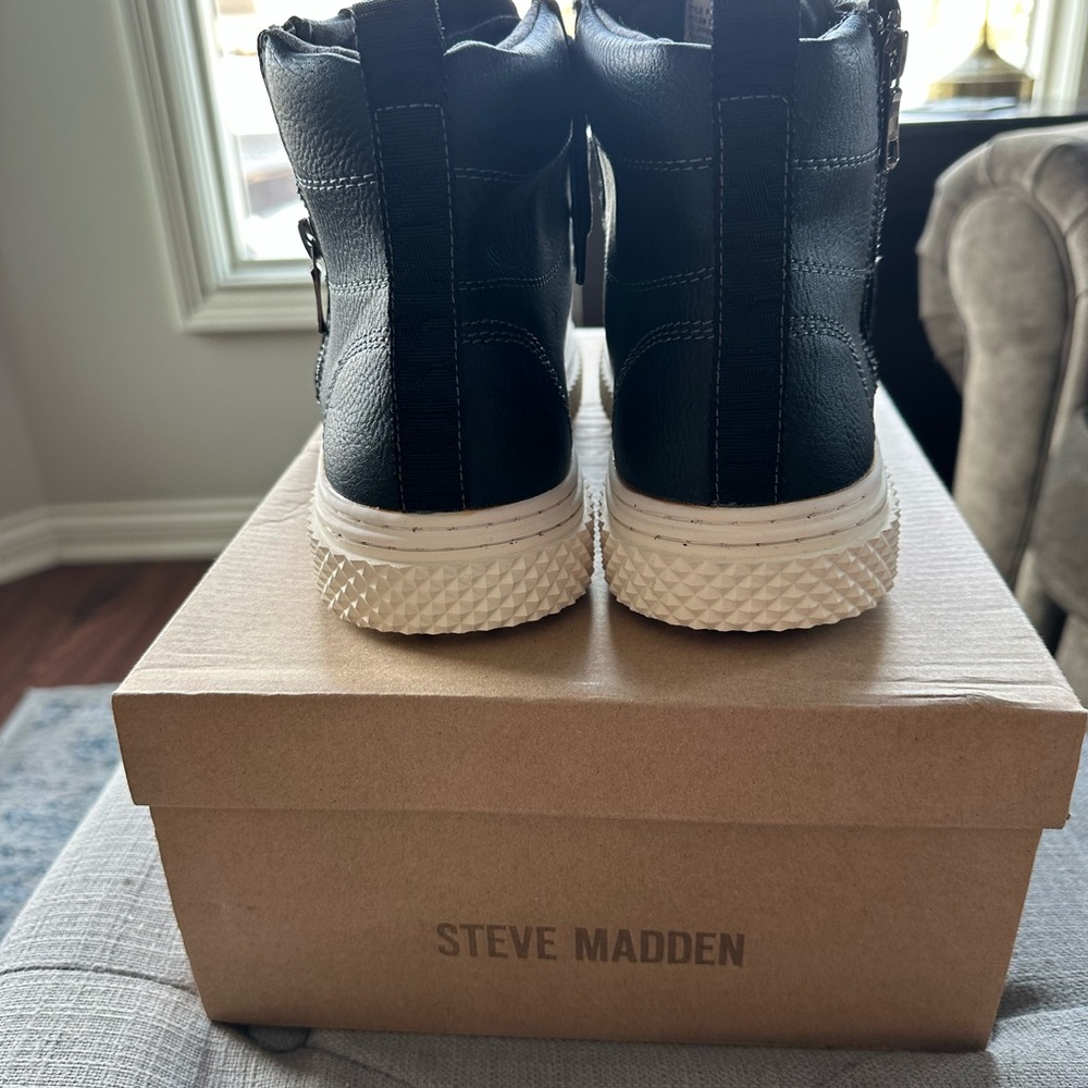 Steve Madden Black High-Top Sneakers - Picture 3 of 14